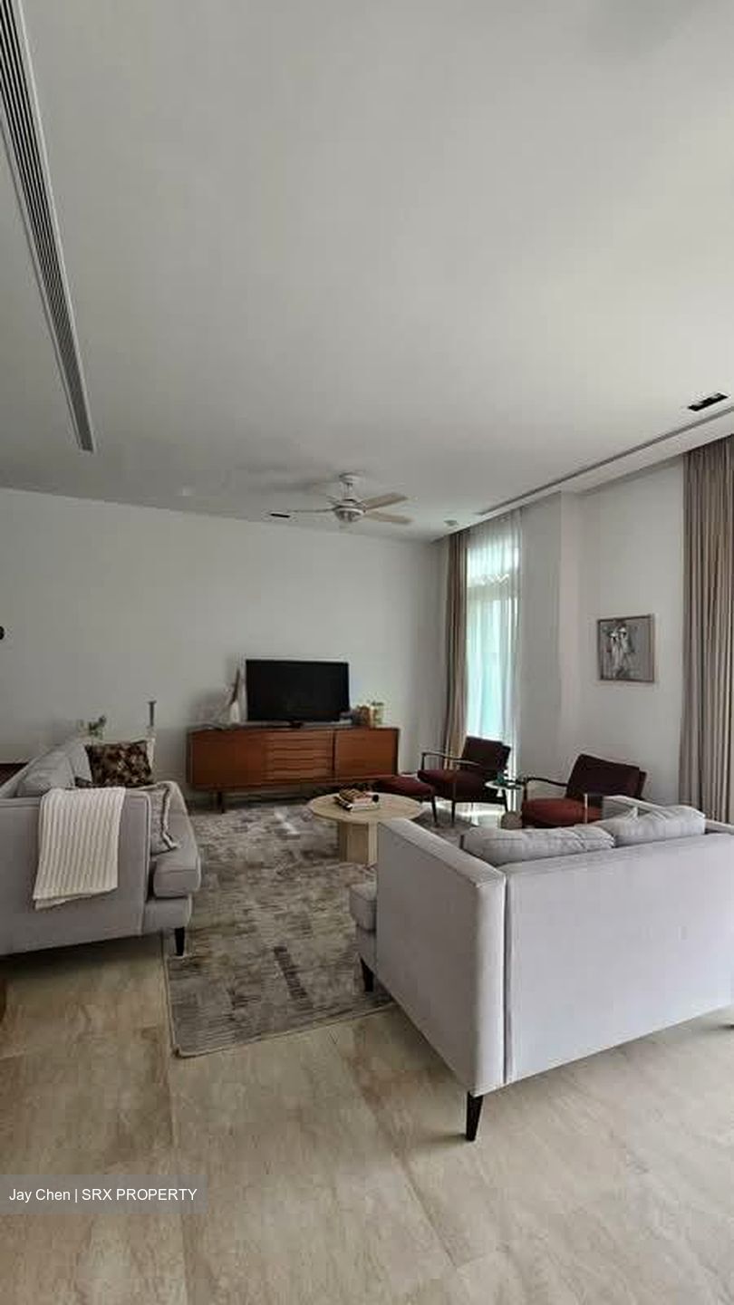 Gallop Green (D10), Condominium #569730001